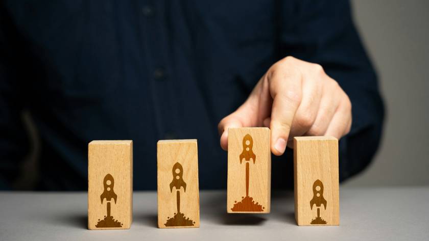 Choose a promising startup for investment.